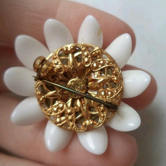 Vintage Signed W. Germany Flower Brooch 1-1/8" - Picture 3 of 6